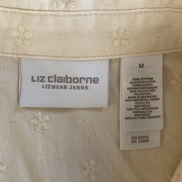 Liz Claiborne Cream Button Summer Short Sleeve Top - Picture 6 of 6